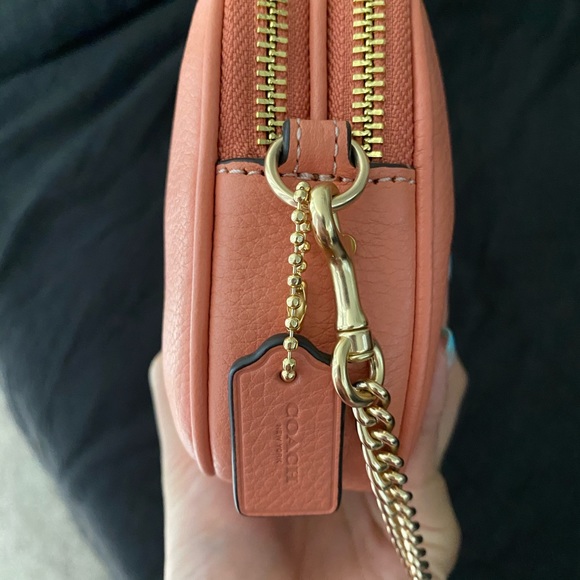 Coach crossbody - Picture 3 of 5
